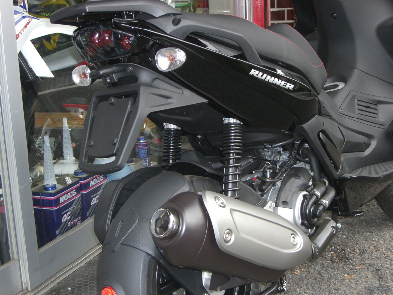 gilera runner st 125 200 ジレラ ランナー